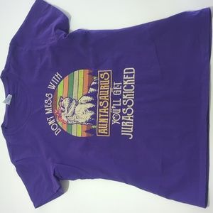 Fan Favorite Graphic TSHIRT - Don't Mess With My Aunt New Baby "Auntasaurus"